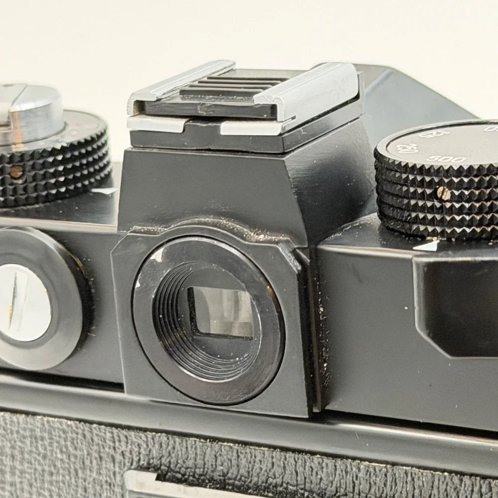 Zenit TTL 35mm Film SLR Camera Body Vintage Made in USSR M42 Mount Black
